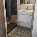 Spacieux Avec Parking Et Terrasse De Panne