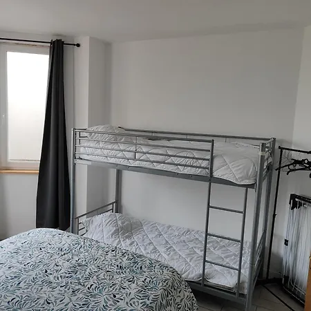 Spacieux Avec Parking Et Terrasse *