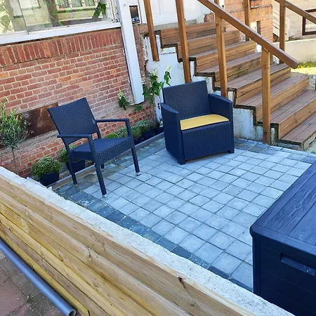 Apartament Spacieux Avec Parking Et Terrasse *