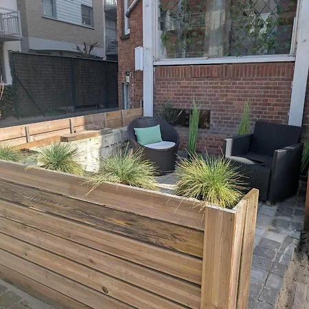 Spacieux Avec Parking Et Terrasse *